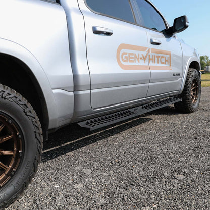 GH-25003  GEN-Y Running Boards – Fits Ford F150 (2015-2025), F250/F350 (2017-2025) Crew Cab