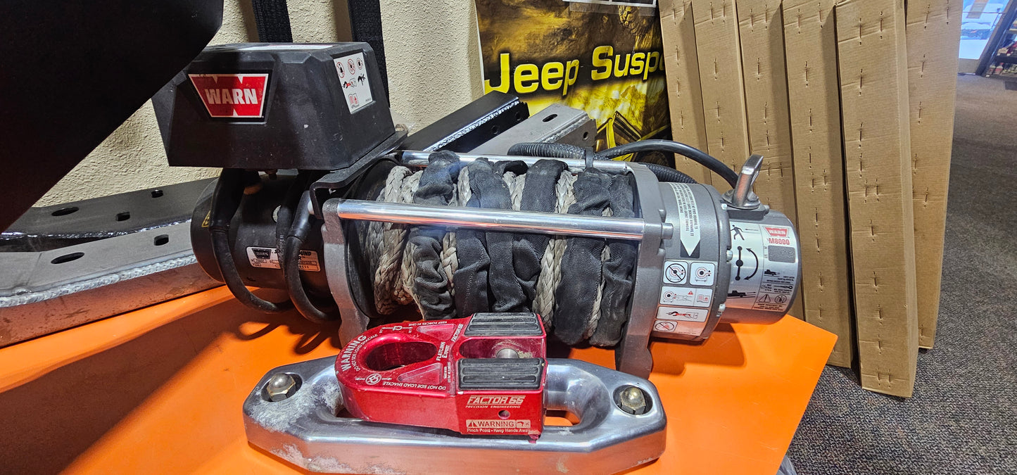Warn M8000 winch and Factor 55 ultra hook