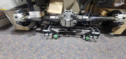 G2 Gear and axle - Front and rear loaded housings for a YJ